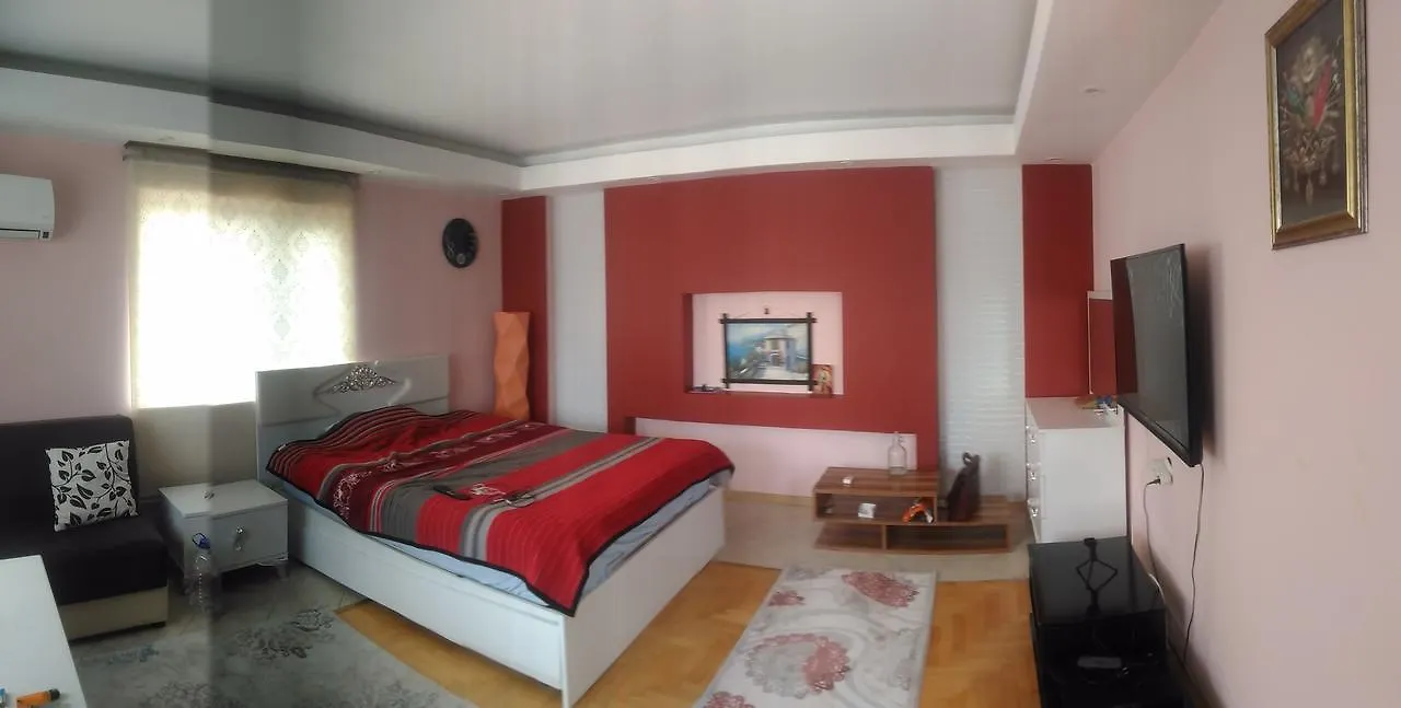 Hotel 2033. Sokak Antalya